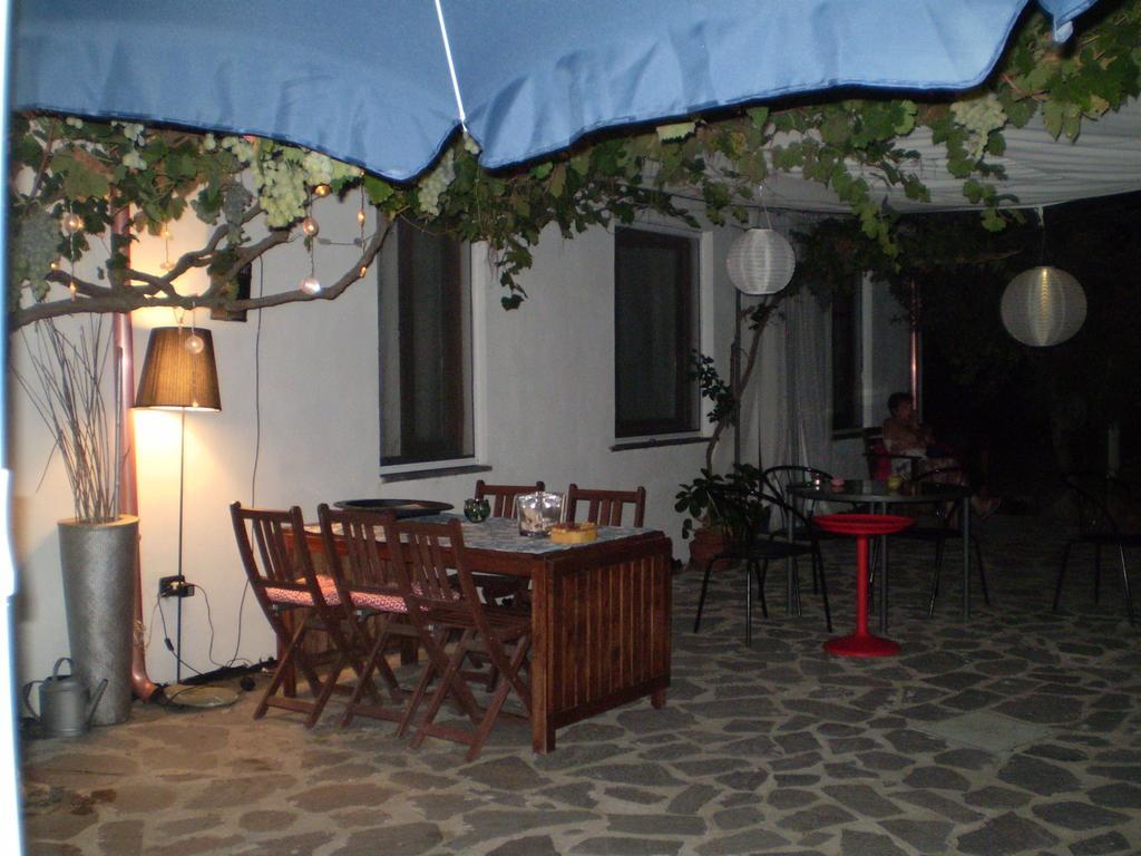 Il Giardino Di Emilio Bed & Breakfast Marrubiu Room photo